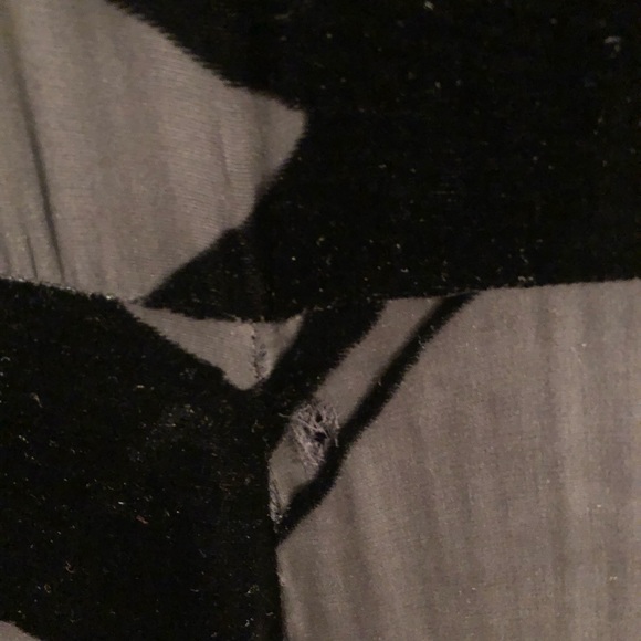 Meet your Posher, Caroline - Picture 2 of 5